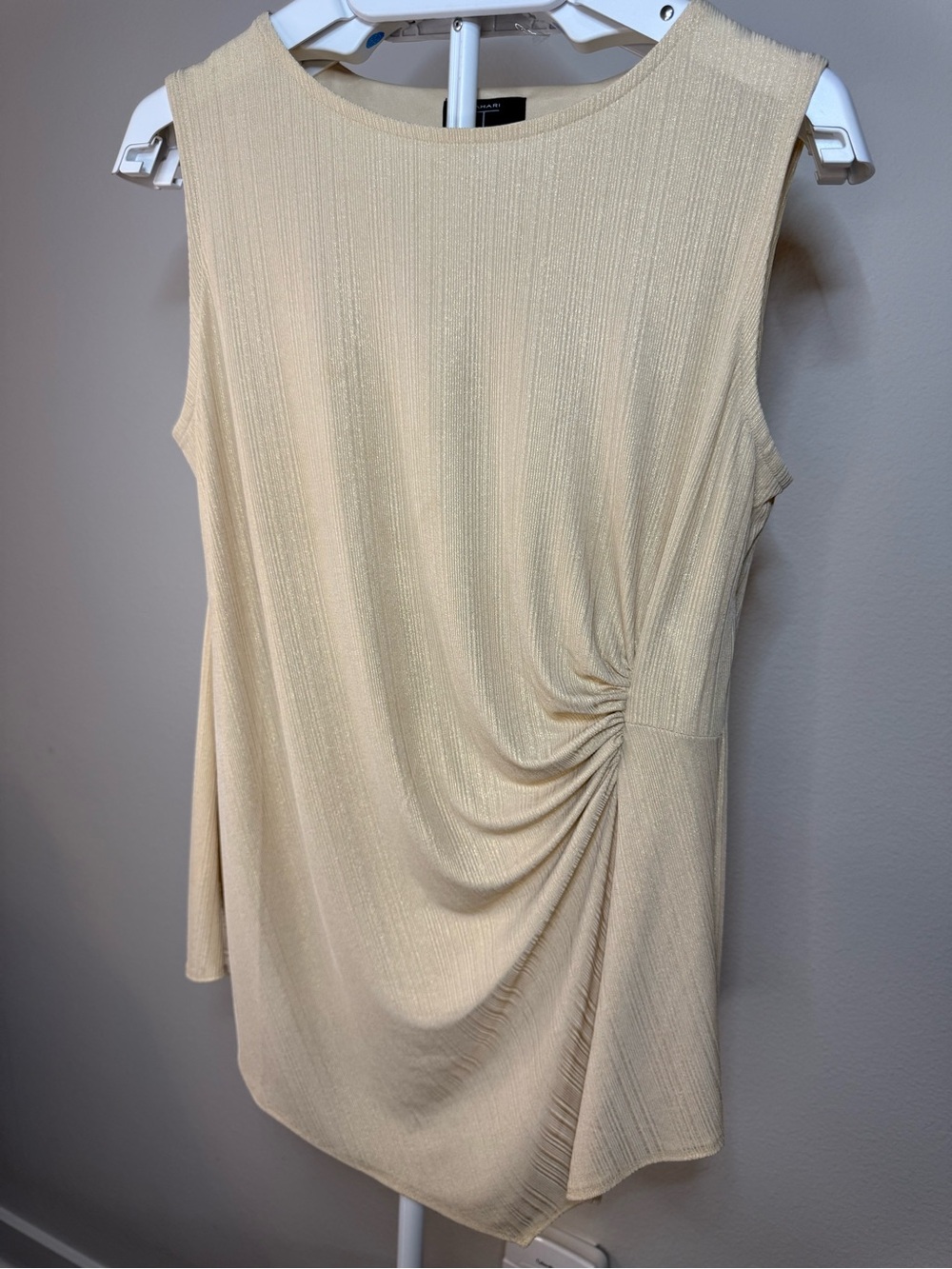 NWOT! Tahari Sleeveless Metallic Shimmer Ruched Draped Blouse Top